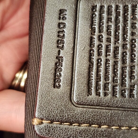 Euc Coach Khaki Jacquard Zip Top Shoulder Bag Purse - Picture 15 of 15